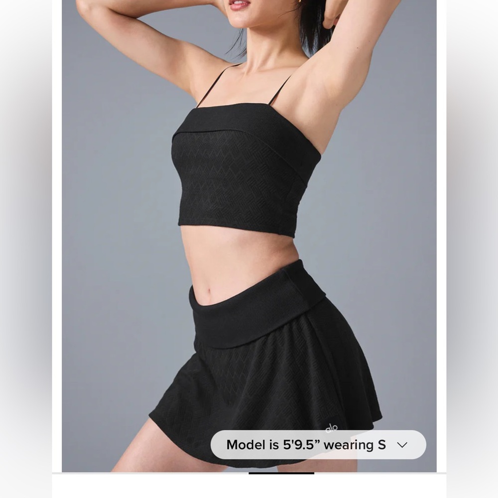 ALO Yoga Black Textured Cropped Cami Top